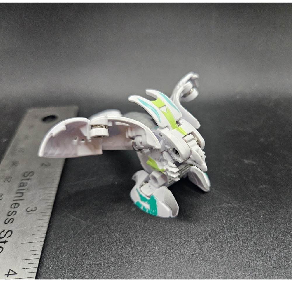 BAKUGAN White Haos SAIRUS ULTRA action figure LOOSE B500 Evolutions Legends Evo